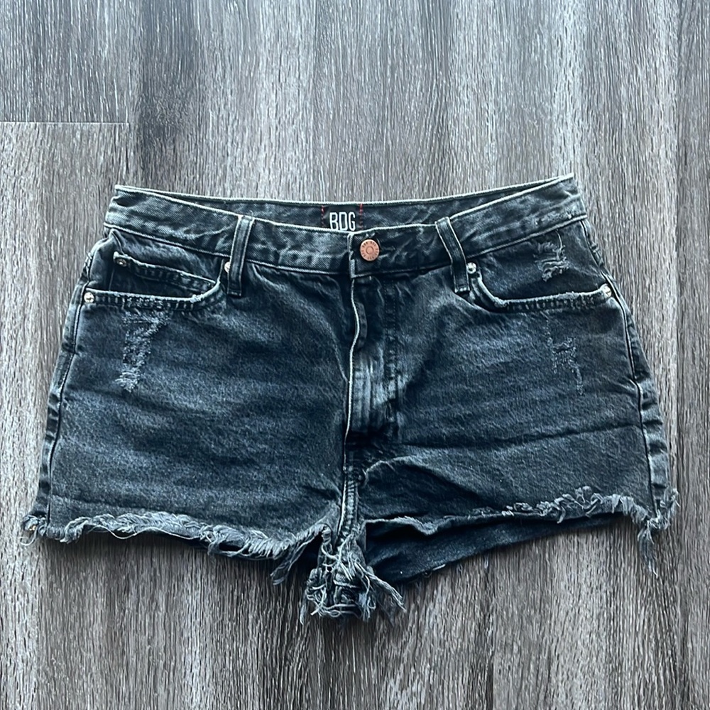 BDG Cut-Off Denim Shorts | Black | Size 30